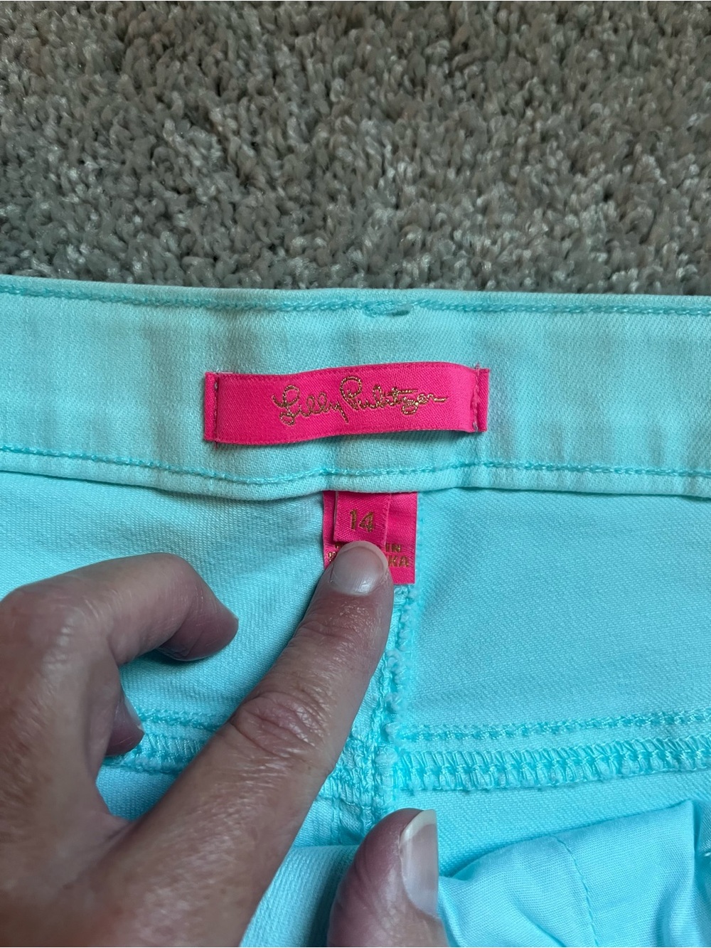 Lilly Pulitzer frayed hem shorts - Picture 5 of 5